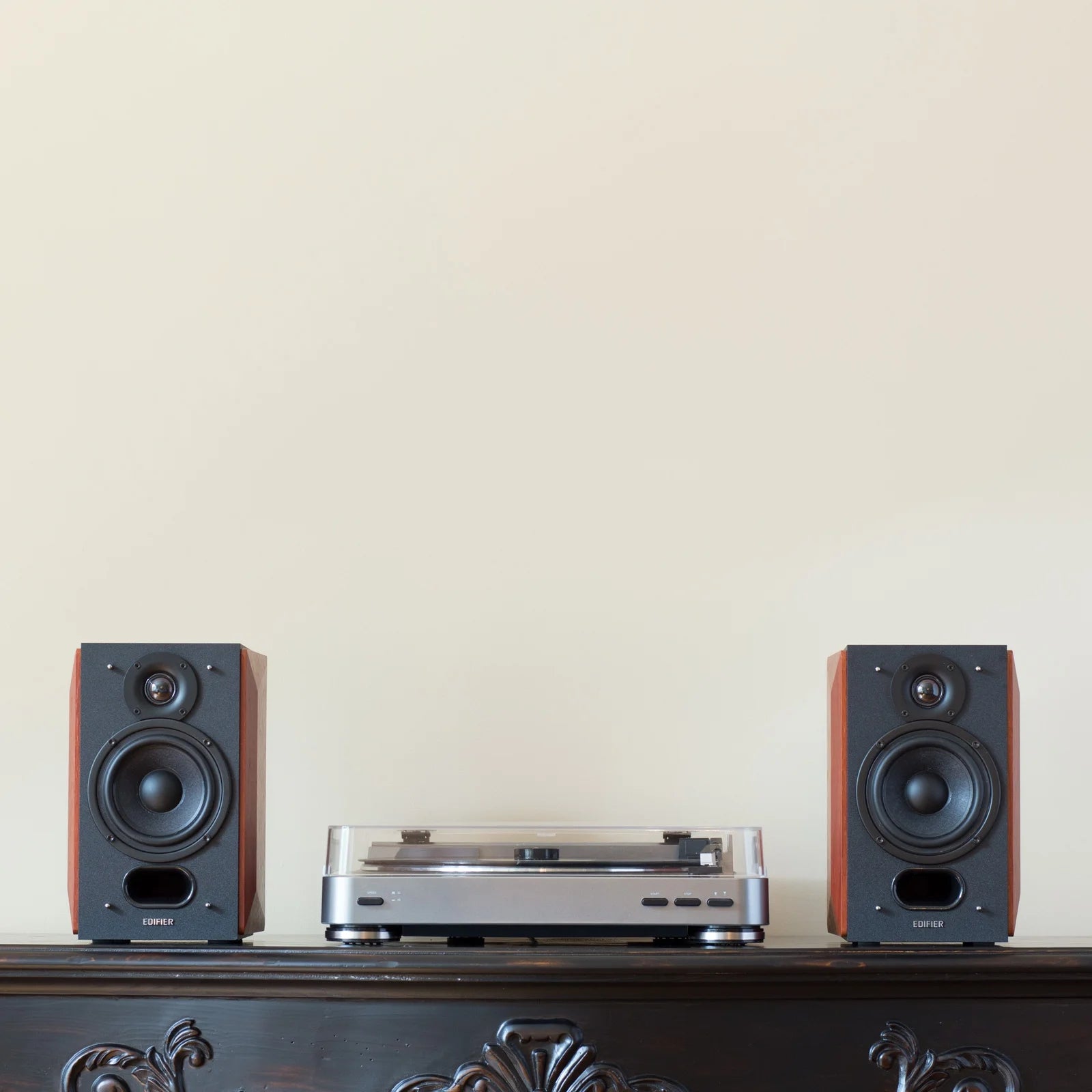 P17 Passive Bookshelf Speakers - 2-Way Speakers with Built-In Wall-Mount Bracket